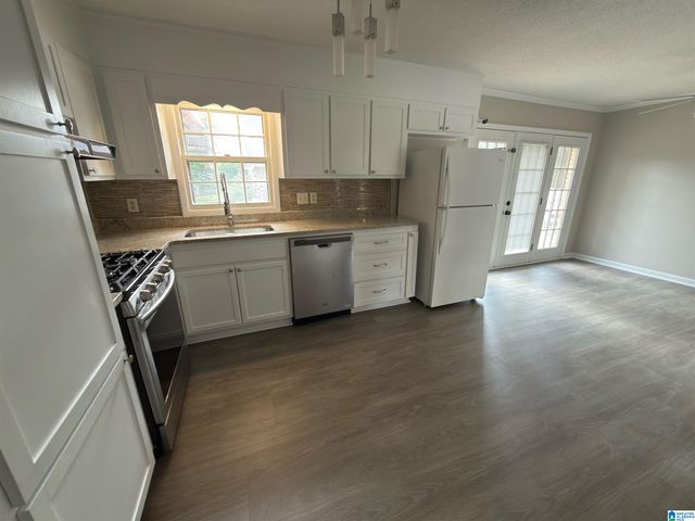 3363 CRESCENT DRIVE, Hueytown, AL 35023
