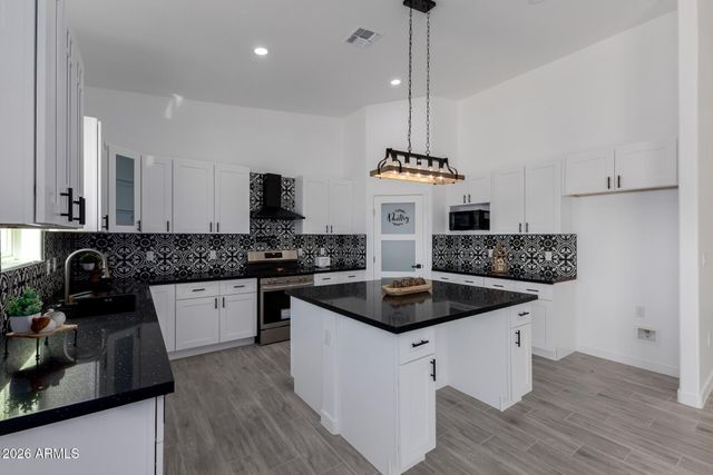 5848 N 382ND Lane, Tonopah, AZ 85354