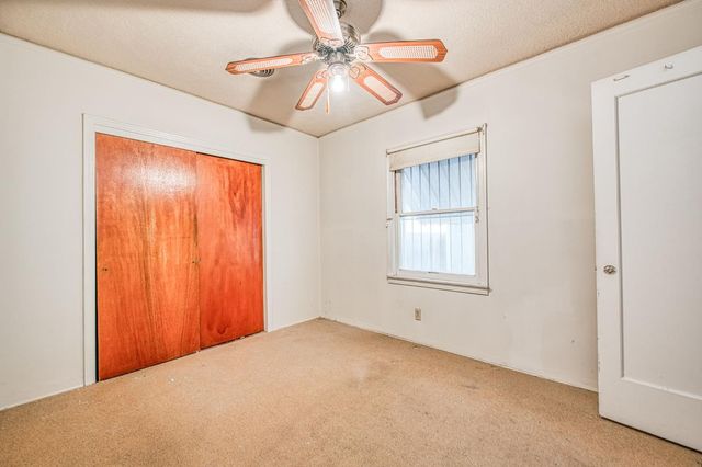 148 E Eden Avenue, Fresno, CA 93706