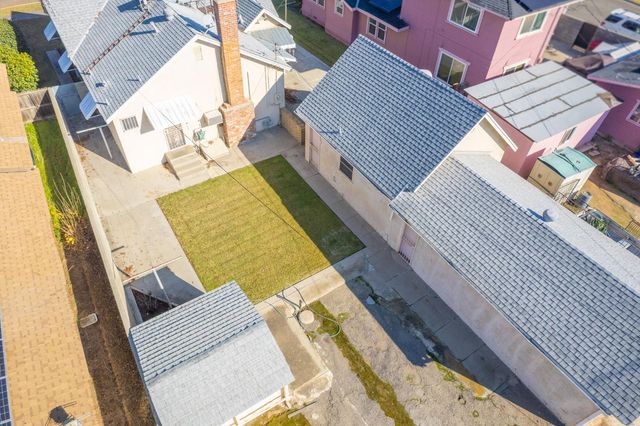 148 E Eden Avenue, Fresno, CA 93706