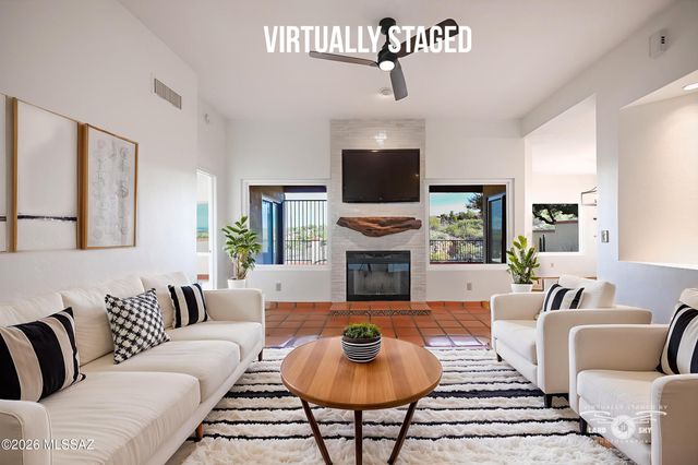 1201 Camino Diestro, Oro Valley, AZ 85704