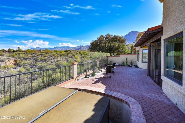 1201 Camino Diestro, Oro Valley, AZ 85704