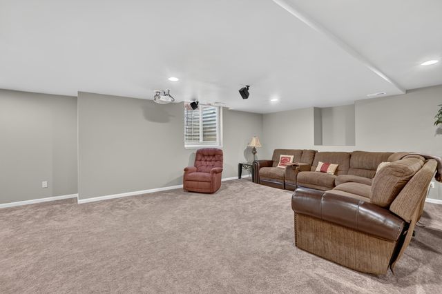 51103 Upland View Street, Canton Twp, MI 48188