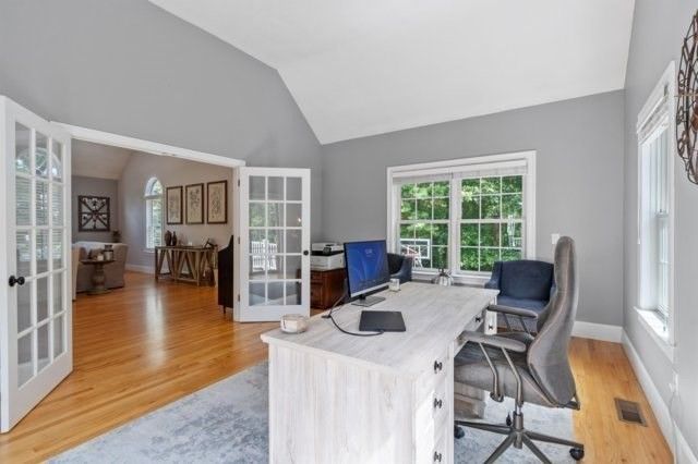 25 Stonebridge Rd, Groveland, MA 01834