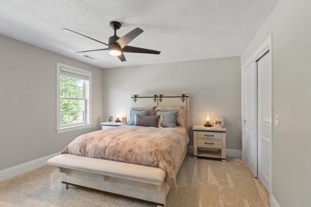 25 Stonebridge Rd, Groveland, MA 01834