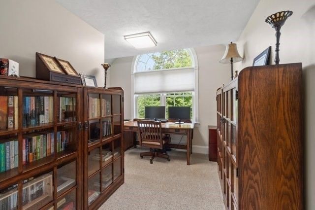 25 Stonebridge Rd, Groveland, MA 01834