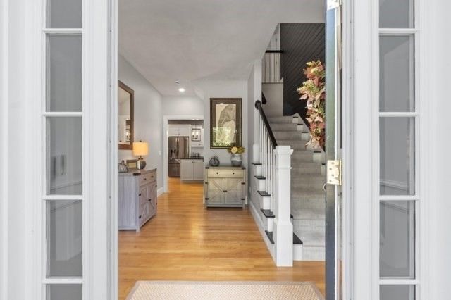 25 Stonebridge Rd, Groveland, MA 01834