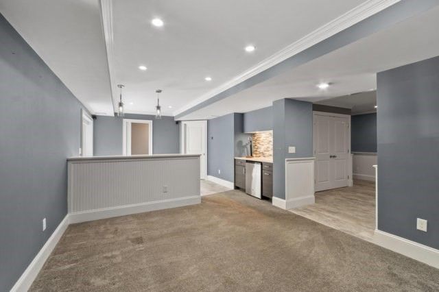 25 Stonebridge Rd, Groveland, MA 01834