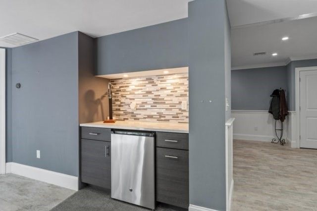 25 Stonebridge Rd, Groveland, MA 01834