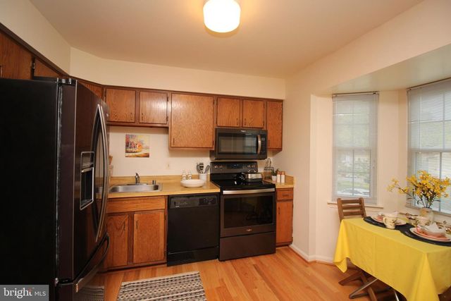 5932 SAINT MORITZ DR, Temple Hills, MD 20748