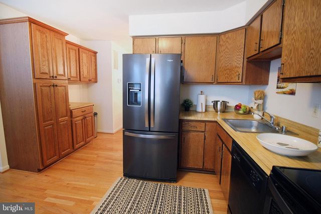5932 SAINT MORITZ DR, Temple Hills, MD 20748