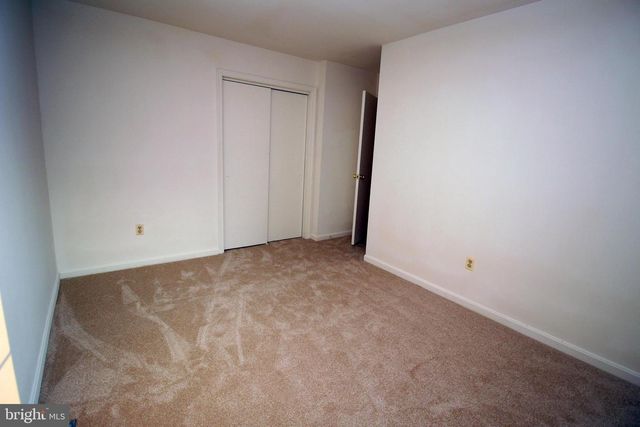 5932 SAINT MORITZ DR, Temple Hills, MD 20748