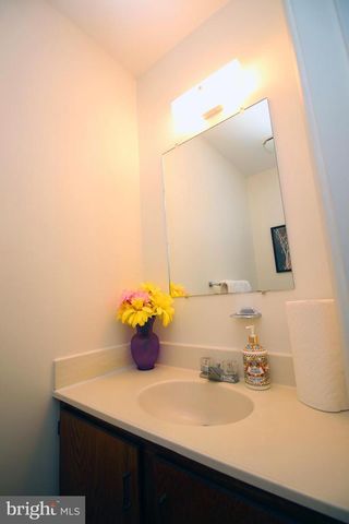5932 SAINT MORITZ DR, Temple Hills, MD 20748