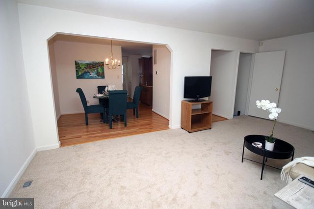 5932 SAINT MORITZ DR, Temple Hills, MD 20748