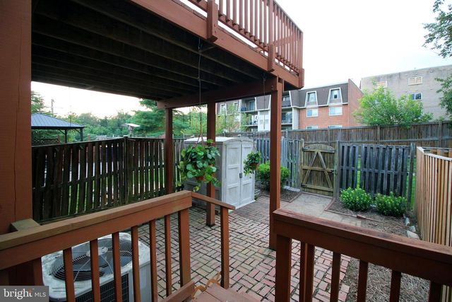 5932 SAINT MORITZ DR, Temple Hills, MD 20748