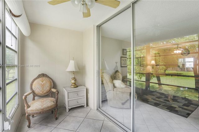9261 Sunrise Lakes Blvd 203, Sunrise, FL 33322