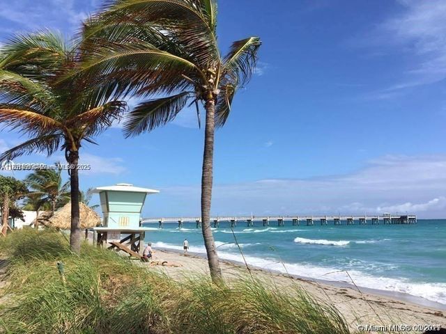9261 Sunrise Lakes Blvd 203, Sunrise, FL 33322