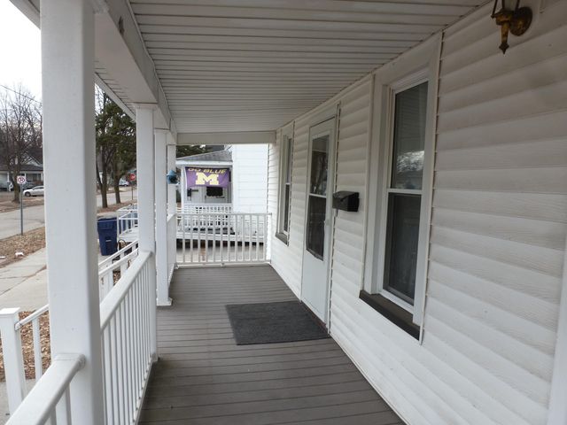 307 King Street, Bay City, MI 48706