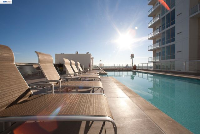 222 Broadway 712, Oakland, CA 94607