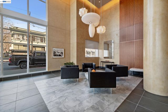 222 Broadway 712, Oakland, CA 94607