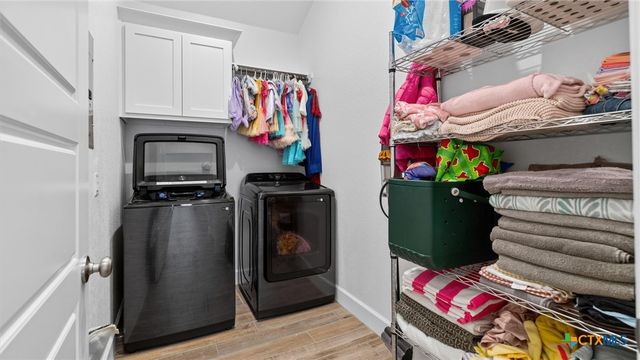 613 Meade Street, New Braunfels, TX 78132