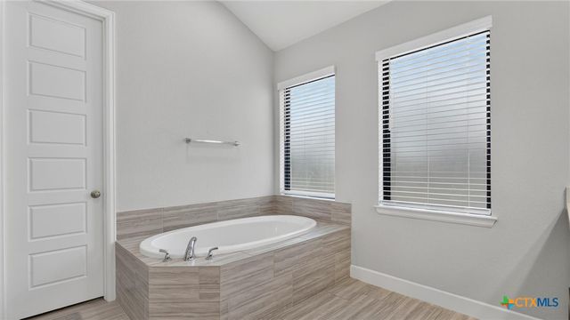 613 Meade Street, New Braunfels, TX 78132