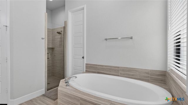 613 Meade Street, New Braunfels, TX 78132