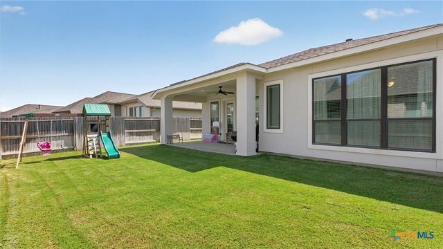 613 Meade Street, New Braunfels, TX 78132