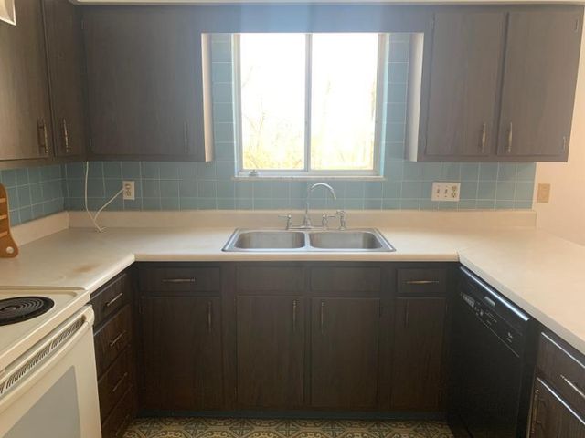 1990 Alexandria Pike, Highland Heights, KY 41076