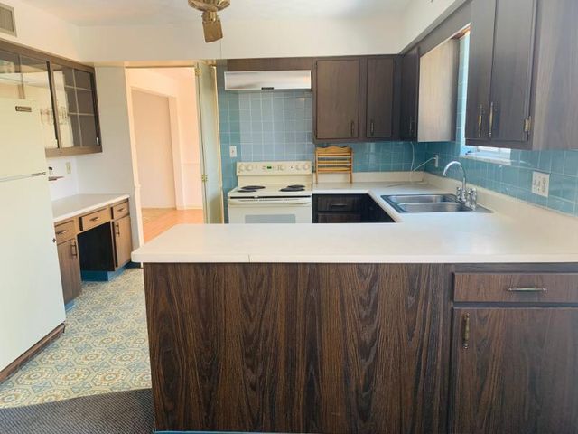 1990 Alexandria Pike, Highland Heights, KY 41076