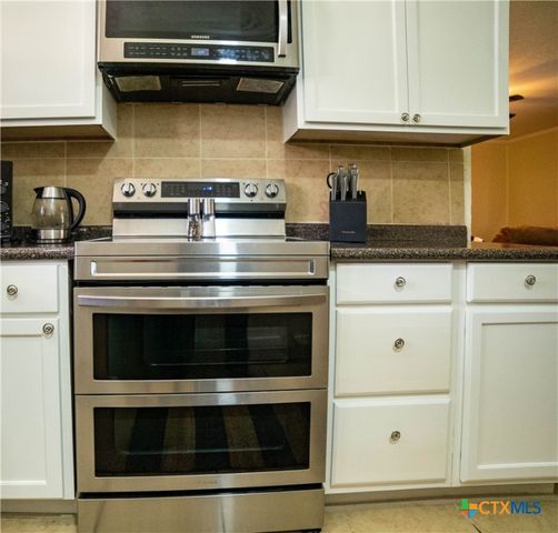 1906 N 60th Street, Killeen, TX 76543