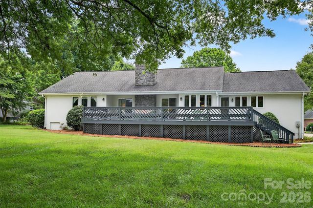 110 Old Squaw Road, Mooresville, NC 28117