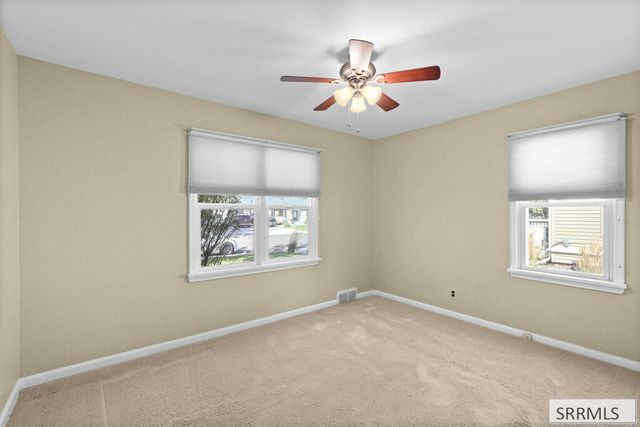 822 Crestmont Avenue, Idaho Falls, ID 83402