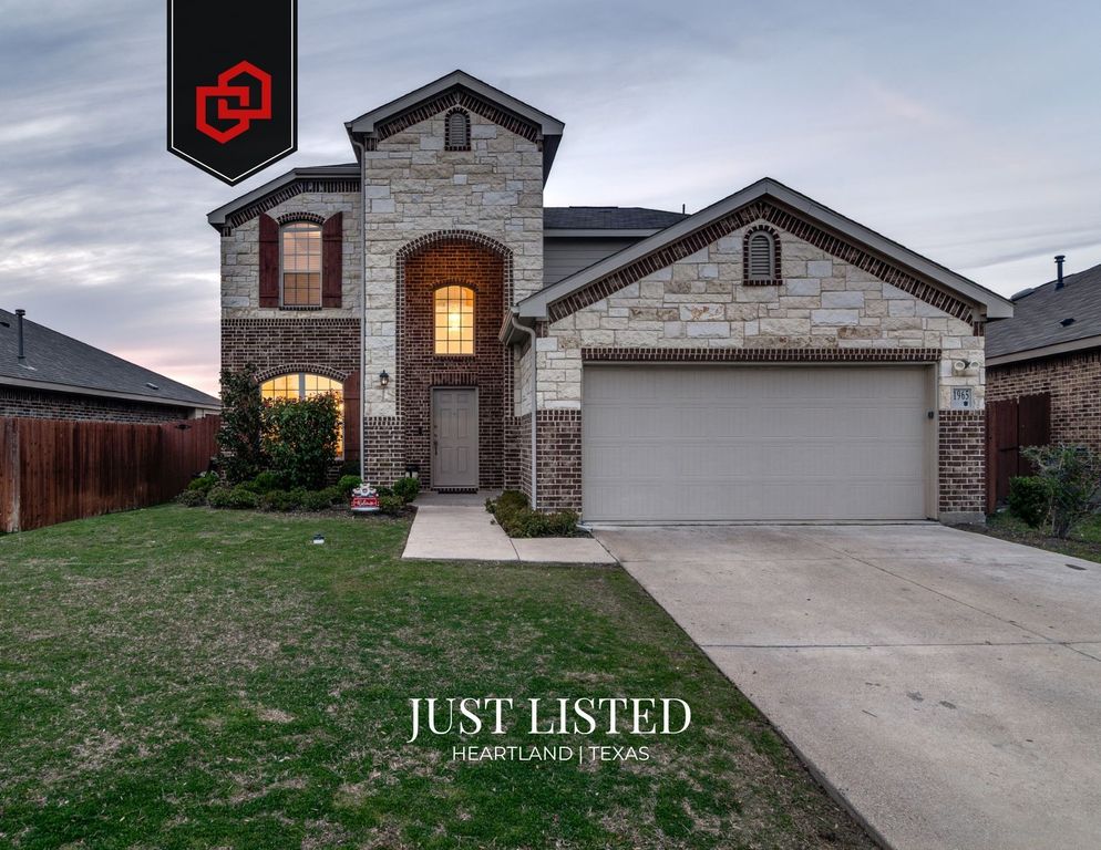 1965 Travertine Avenue, Heartland, TX 75126