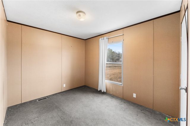 3814 New Mathis Road, Elmendorf, TX 78112