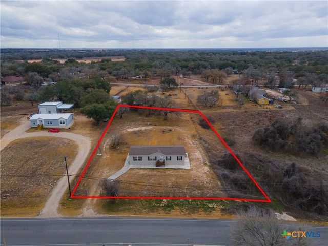 3814 New Mathis Road, Elmendorf, TX 78112