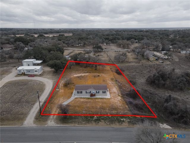 3814 New Mathis Road, Elmendorf, TX 78112