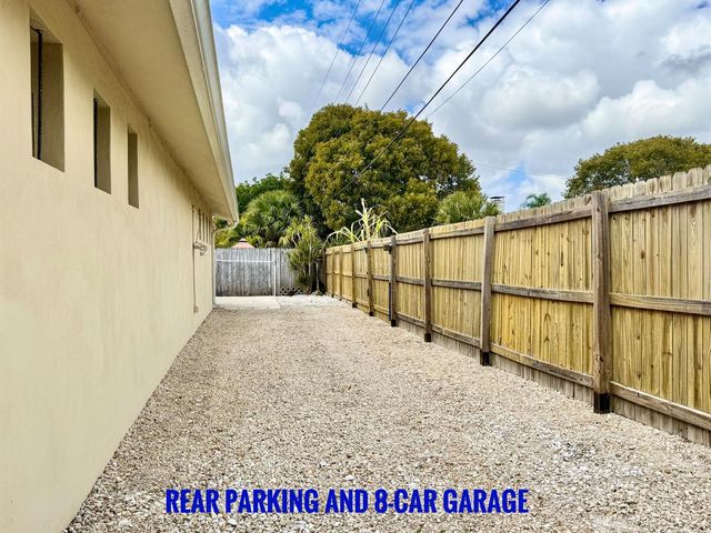 1213 W Broward Street, Lantana, FL 33462