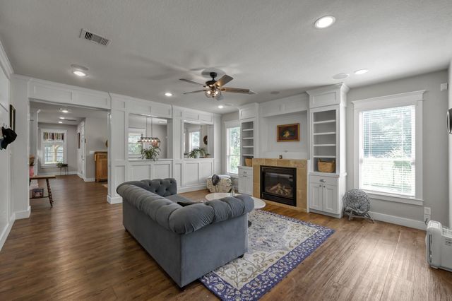 1615 Melissa Drive, Spring, TX 77386