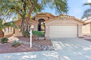 4523 E BIGHORN Avenue, Phoenix, AZ 85044