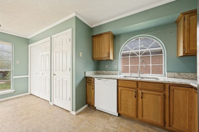 1905 Timberline Lane, Sherman, TX 75092