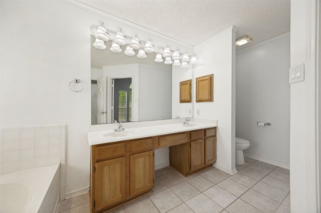 1905 Timberline Lane, Sherman, TX 75092