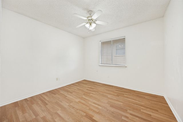 1905 Timberline Lane, Sherman, TX 75092
