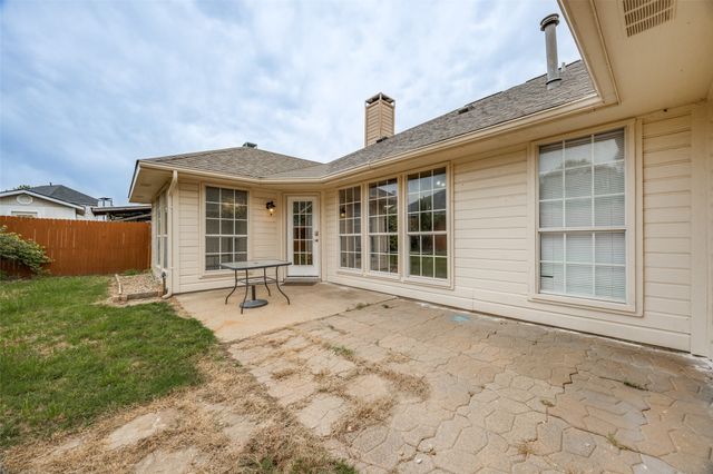 1905 Timberline Lane, Sherman, TX 75092