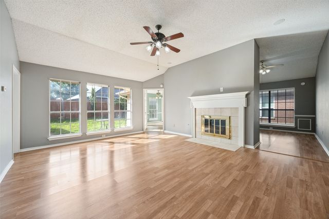 1905 Timberline Lane, Sherman, TX 75092