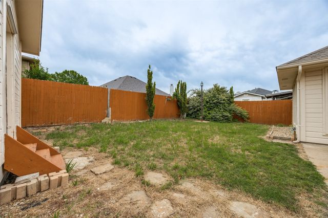 1905 Timberline Lane, Sherman, TX 75092