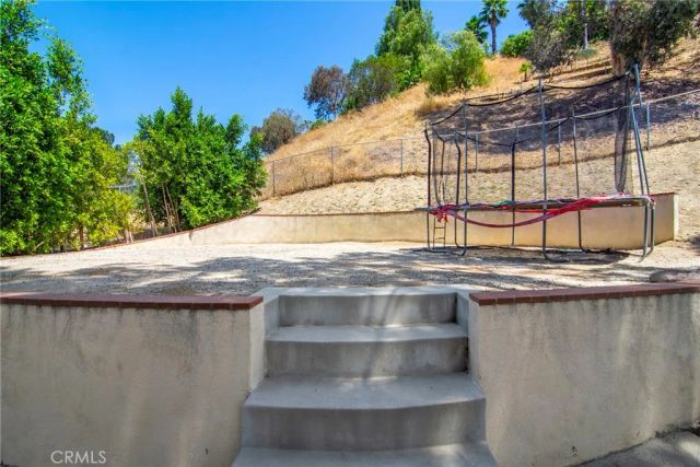 19611 Rosita Street, Tarzana, CA 91356