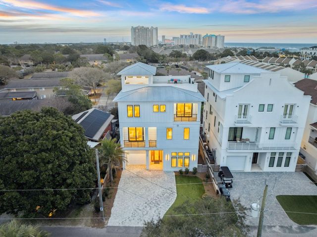 144 Miami Street, Miramar Beach, FL 32550