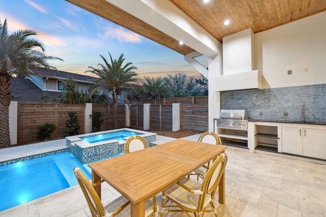 144 Miami Street, Miramar Beach, FL 32550