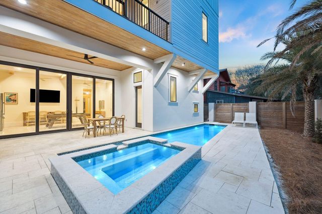 144 Miami Street, Miramar Beach, FL 32550